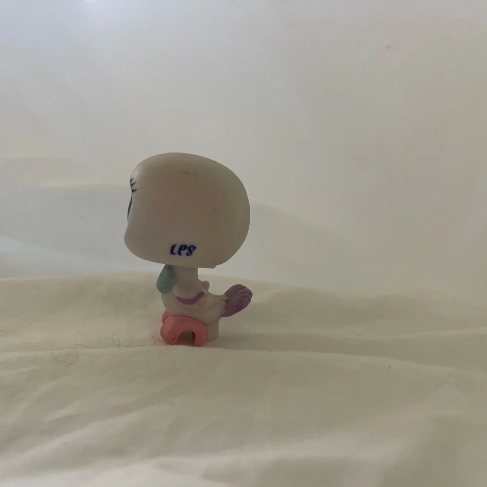 Littlest Pet Shop PIGEON #1547 Authentic Hasbro